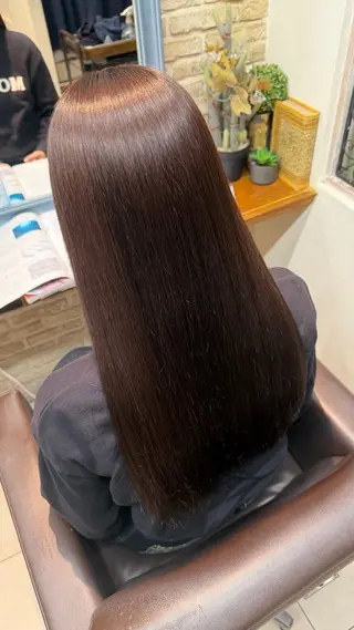 ロング カラー まい🎀ピンク💝 透明感/髪質改善のヘアスタイル