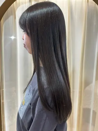 ロング 伊藤 愛里のヘアスタイル