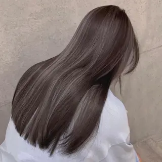 カラー NERO 松井 隆人のヘアスタイル