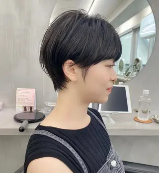 ショート カラー 華 /ショート/ボブのヘアスタイル
