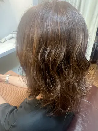 セミロング パーマ palette 後藤のヘアスタイル