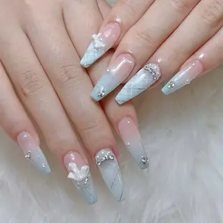 ネイル ANH ゴテゴテネイルのネイルデザイン