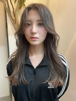ロング SITY. NENE /カラーモデルのヘアスタイル
