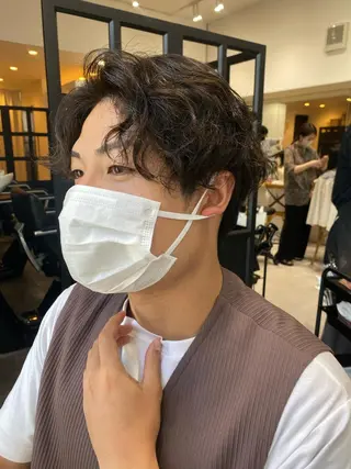 パーマ メンズ 似合う髪型見つけます AYAKAのヘアスタイル
