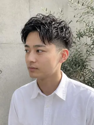 ショート HEADS MARIKAのヘアスタイル