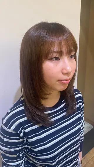 ミディアム 寺本 心のヘアスタイル