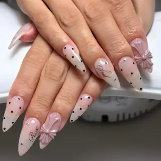 ネイル RYAURA NAILのネイルデザイン