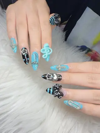 ネイル Lee Nailsのネイルデザイン