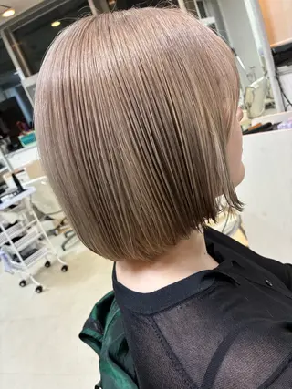 ショート ヒカ ルのヘアスタイル