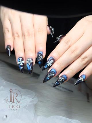 ネイル IRO FUNABASHIのネイルデザイン