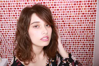 ミディアム カラー ショートヘアー◎ 縮毛矯正◎のヘアスタイル