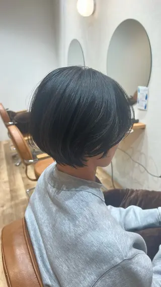 ショート 中山 紗希のヘアスタイル