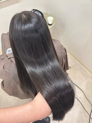 ミディアム カラー 渋谷｜透明感カラー 🫧🤍｜rinaのヘアスタイル