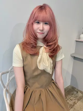 セミロング カラー レイヤーカット ゆほこのヘアスタイル