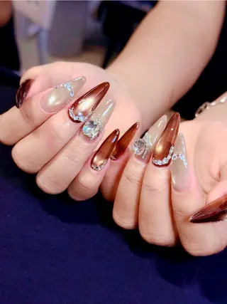 ネイル AMI NAIL 池袋のネイルデザイン