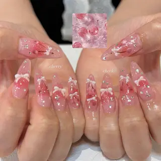 ネイル ひらい さなのネイルデザイン