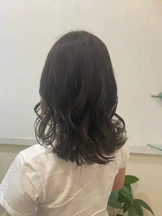 セミロング カラー 🫧 mana🫧のヘアスタイル