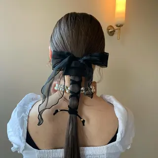 ロング カラー ヘアアレンジ 本間 結衣のヘアスタイル