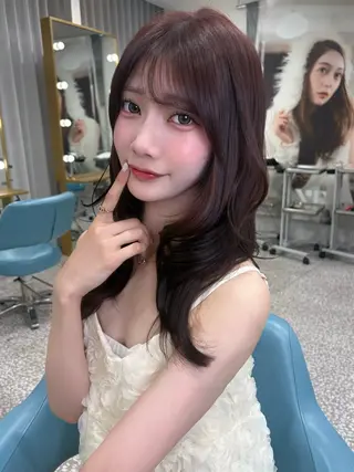 セミロング 透明感カラー Nau🎀のヘアスタイル