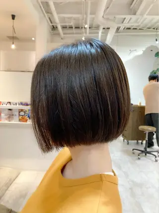 ショート カラー 【女性指名No.1】 西口直子のヘアスタイル