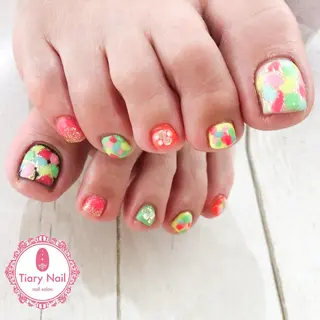ネイル tiarynail K K🐼のネイルデザイン