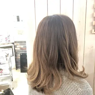 ミディアム カラー パーマ ヘアアレンジ メンズ ネイル 福元友梨 ディレクター✂️のヘアスタイル