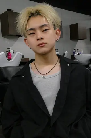 カラー メンズ メンズヘア Hikaruのヘアスタイル