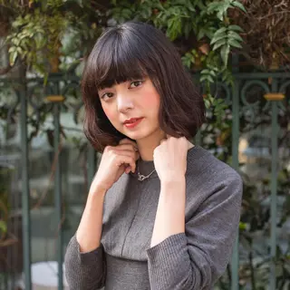 ショート ミディアム カラー パーマ 推し活専用 【派手髪】飯野ゆかりのヘアスタイル