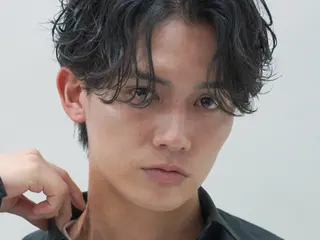ショート パーマ メンズ 山梨メンズパーマ 波巻きパーマ石原大地のヘアスタイル