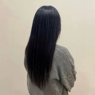 ロング カワハラ イチカのヘアスタイル