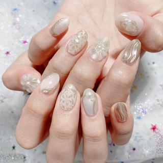ネイル Queens テイのネイルデザイン