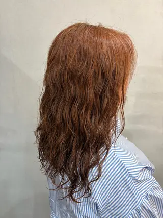 パーマ ルプラボウ あいか 韓国ヘア/艶髪のヘアスタイル