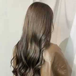 ロング 🐏みや🐏 カラーモデルのヘアスタイル