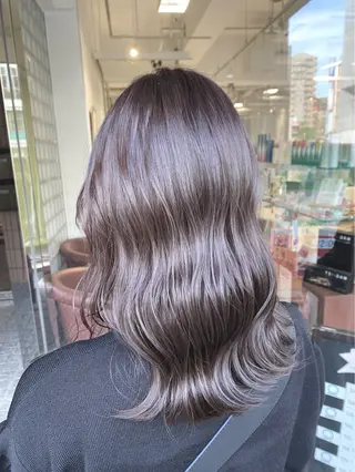 カラー 松倉 千紘のヘアスタイル