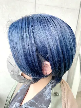 ショート カラー 《インナーカラー》 YAMADAのヘアスタイル
