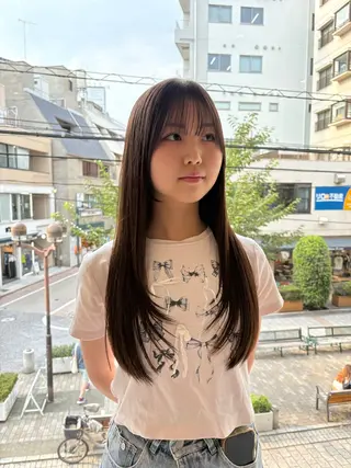 ロング 菅沼 紀世/顔周りレイヤーのヘアスタイル
