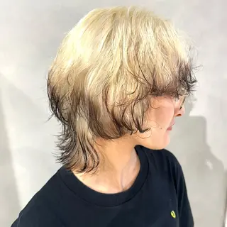 カラー デザインカラー/パー マ🦖外岡咲希🦖のヘアスタイル