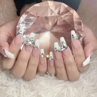 ネイル EMU NAILのネイルデザイン