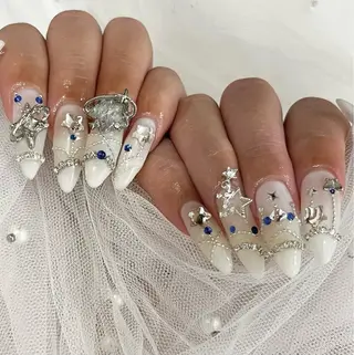 ネイル SALON ELVI.のネイルデザイン