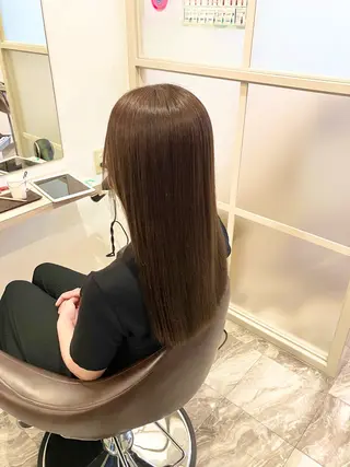 ミディアム カラー パーマ ブリーチ&ストレート 長谷川勇人のヘアスタイル