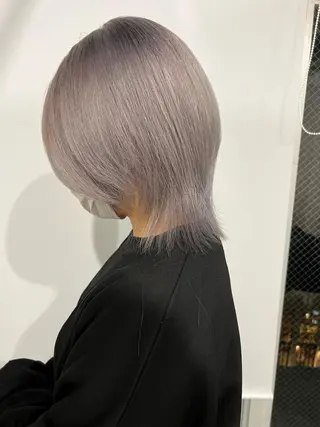 ショート カラー lani ブリーチ /ダブルカラーのヘアスタイル