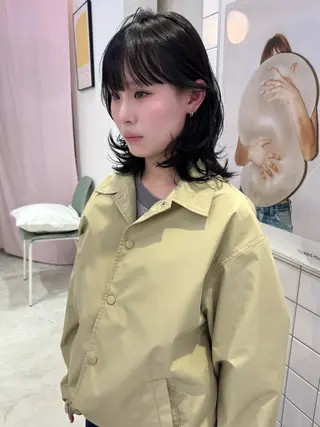 ミディアム カラー shiro.kobe 森彩華のヘアスタイル