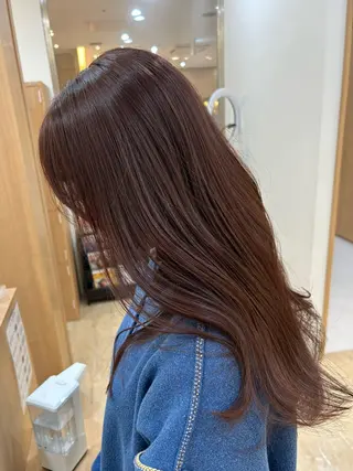 ミディアム カラー 大八木 美咲のヘアスタイル