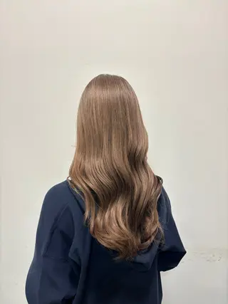 ロング カラー 小嶋 咲輝のヘアスタイル