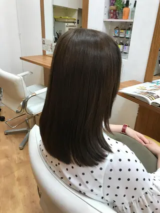 ミディアム カラー 高畑×縮毛矯正 松下直揮のヘアスタイル