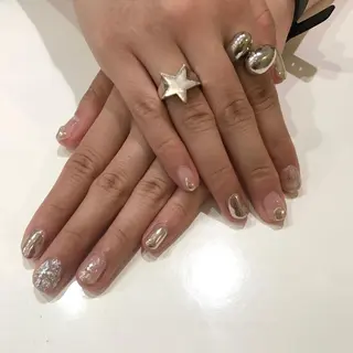 ネイル 大塚 彩沙のネイルデザイン