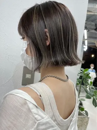 ショート カラー ヘアアレンジ ブリーチダブルカラー 元町三宮/三ノ宮のヘアスタイル