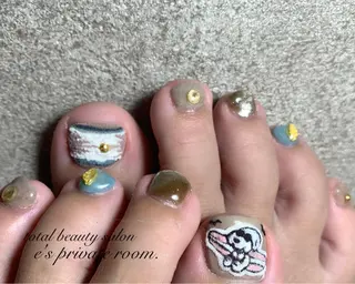 ネイル LAVISH 大和店 🤱子連れ大歓迎のネイルデザイン