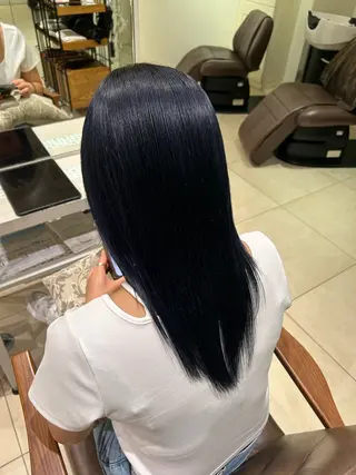 ミディアム カラー momo🍑/顔周り カット指名No.1のヘアスタイル
