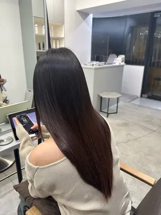 セミロング パーマ ハイトーンカラー が絶対可愛い✨泰聖✨のヘアスタイル